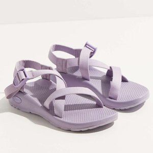 NWT Lavender Chacos Z/1 Classic